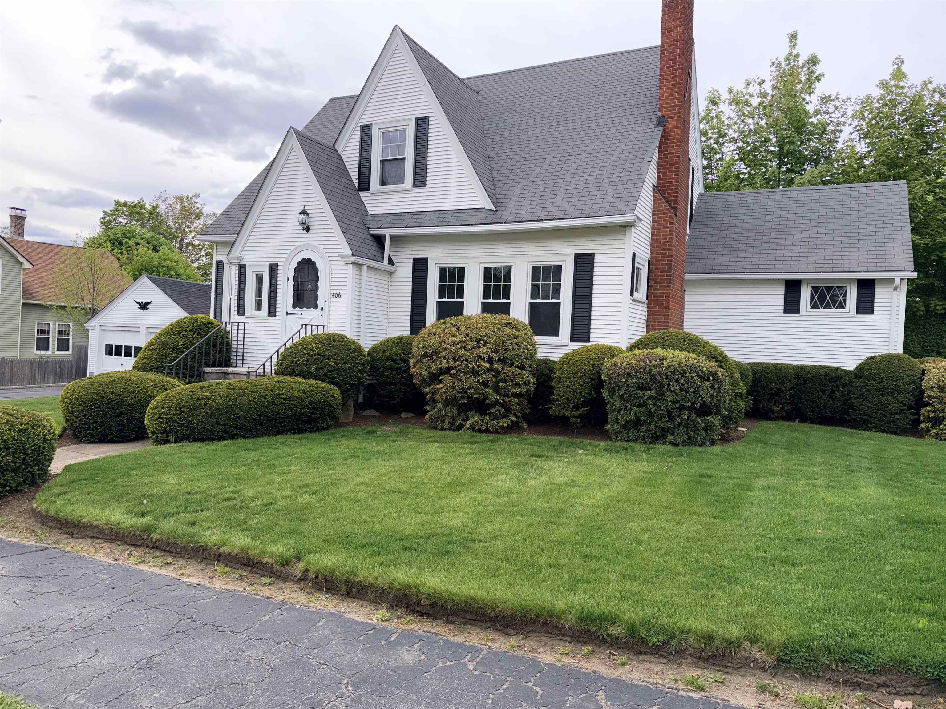 406 E High Street