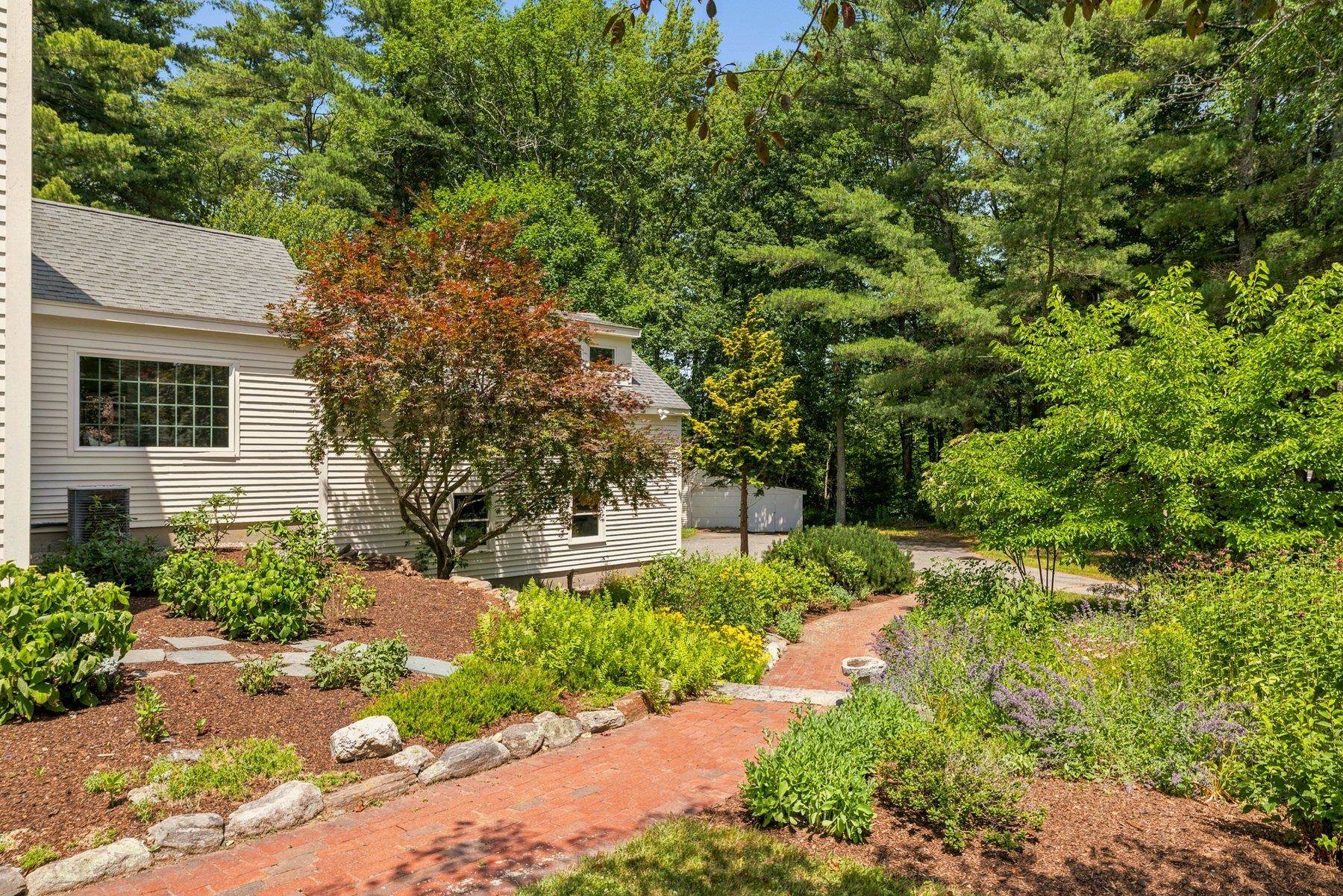 41 Liberty Common