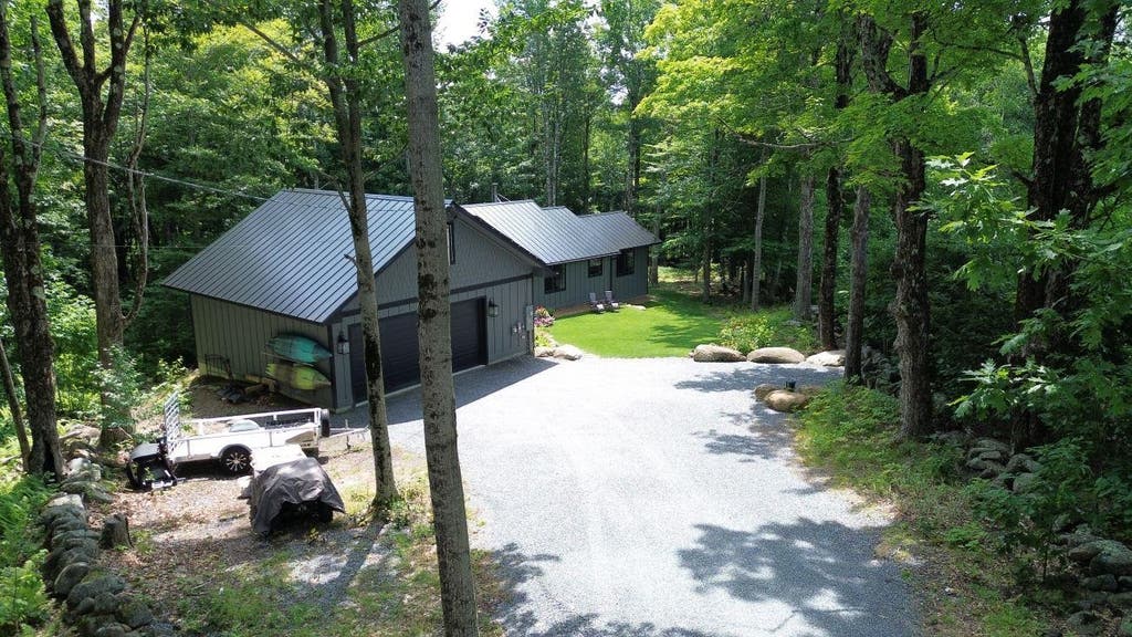 Photo of 65 School Street, Stoddard, NH 03464 (MLS # 5102916)