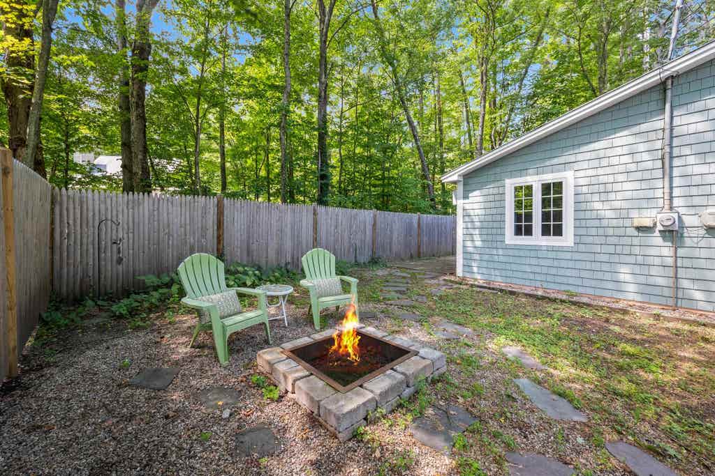 Photo of 2396 West Side Road, Conway, NH 03860 (MLS # 5106630)