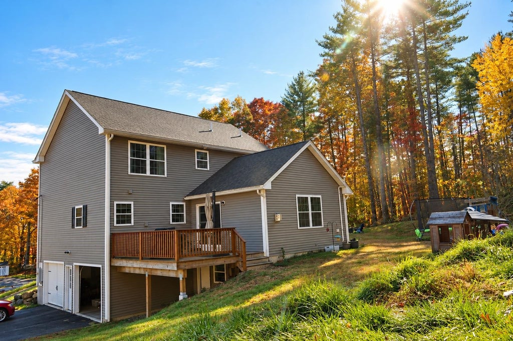 Photo of 423 Elm Street, Goffstown, NH 03045 (MLS # 5115965)