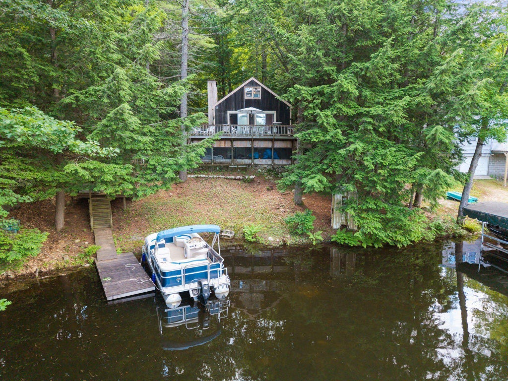 Photo of 75 Black Cove Road, Wakefield, NH 03872 (MLS # 5099077)