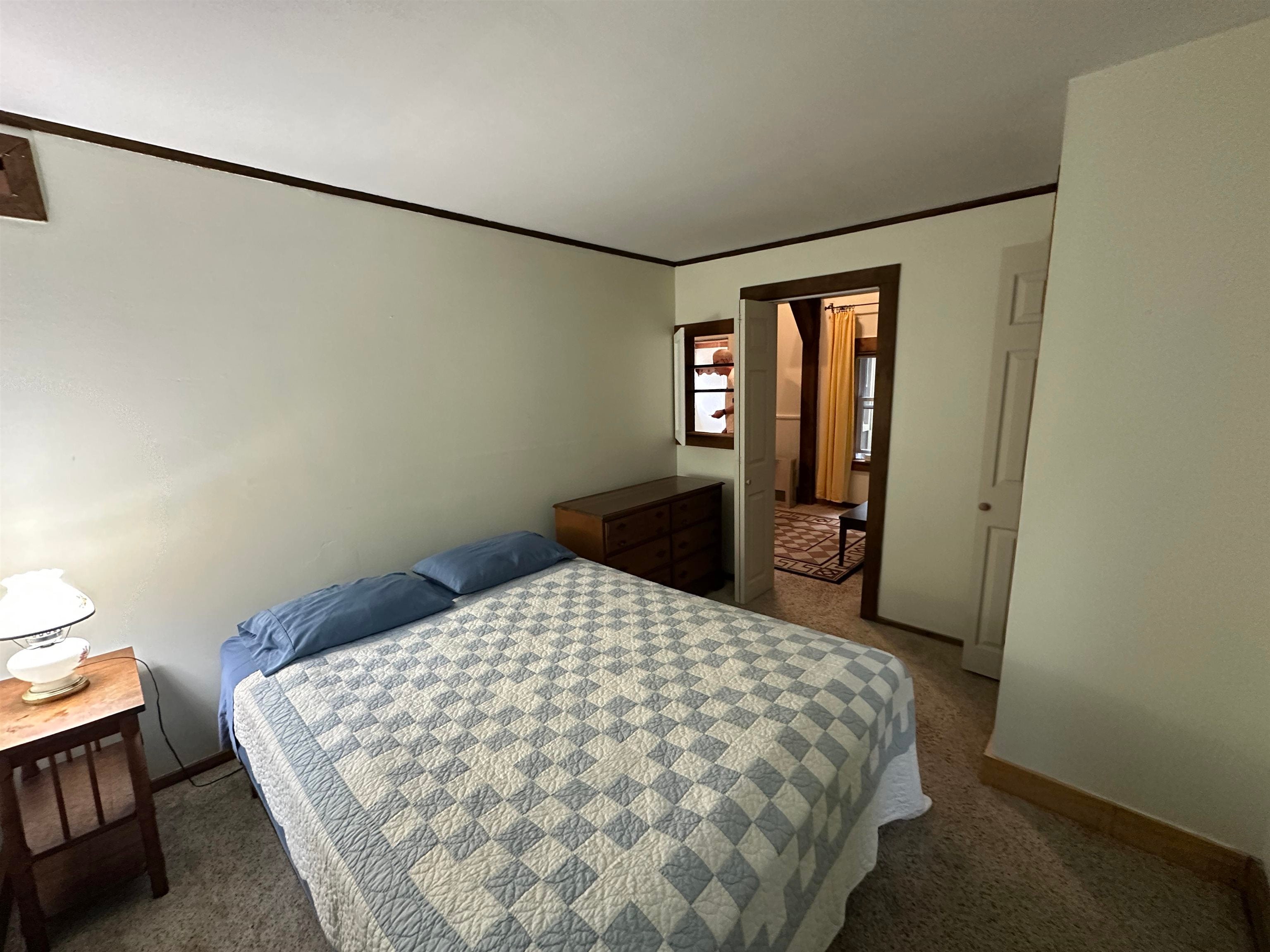 11 River Road
