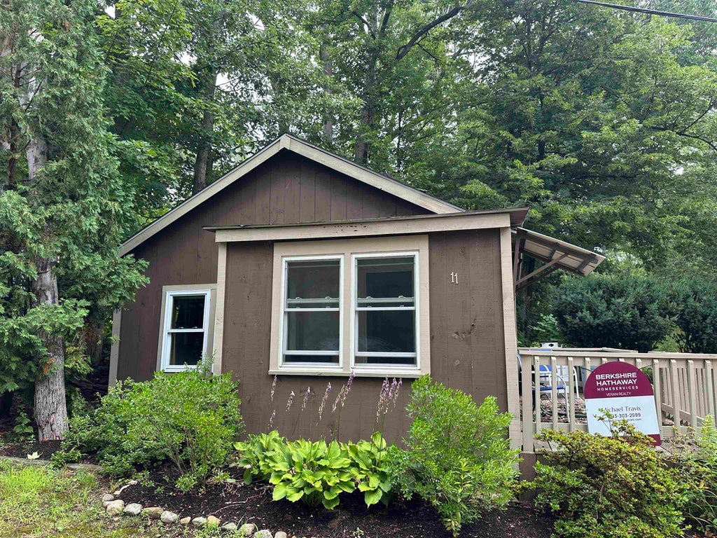 Photo of 11 River Road, Barrington, NH 03825 (MLS # 5107030)