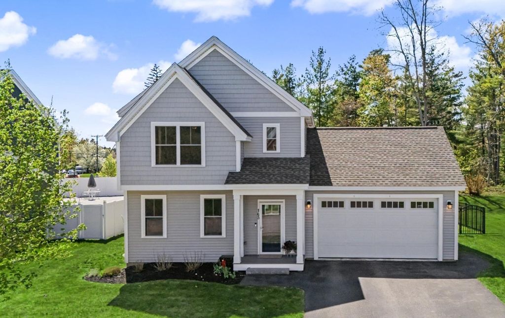 Photo of 165 Shore Drive, Nashua, NH 03062 (MLS # 5090850)