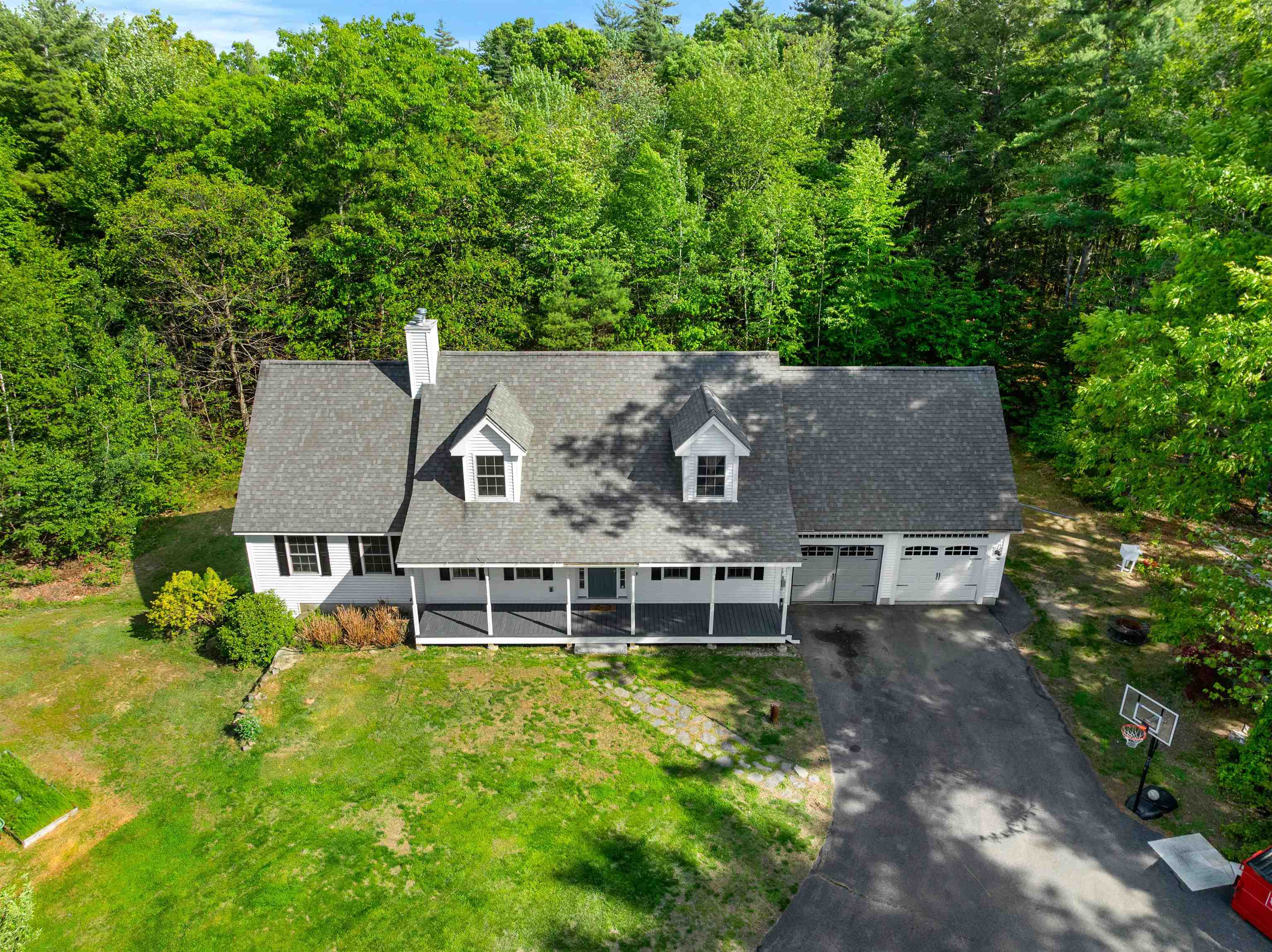 137 Hearthside Drive