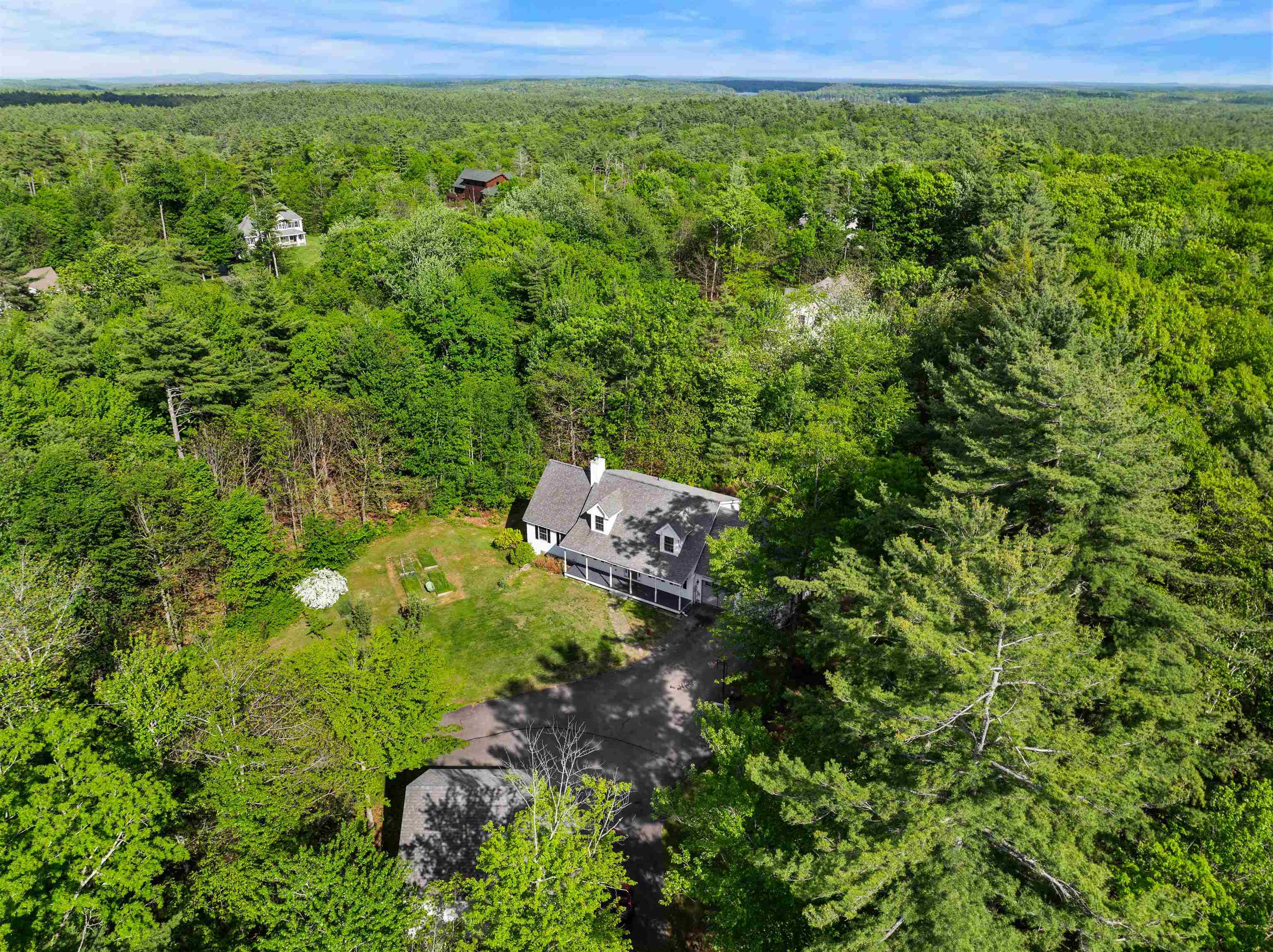 137 Hearthside Drive