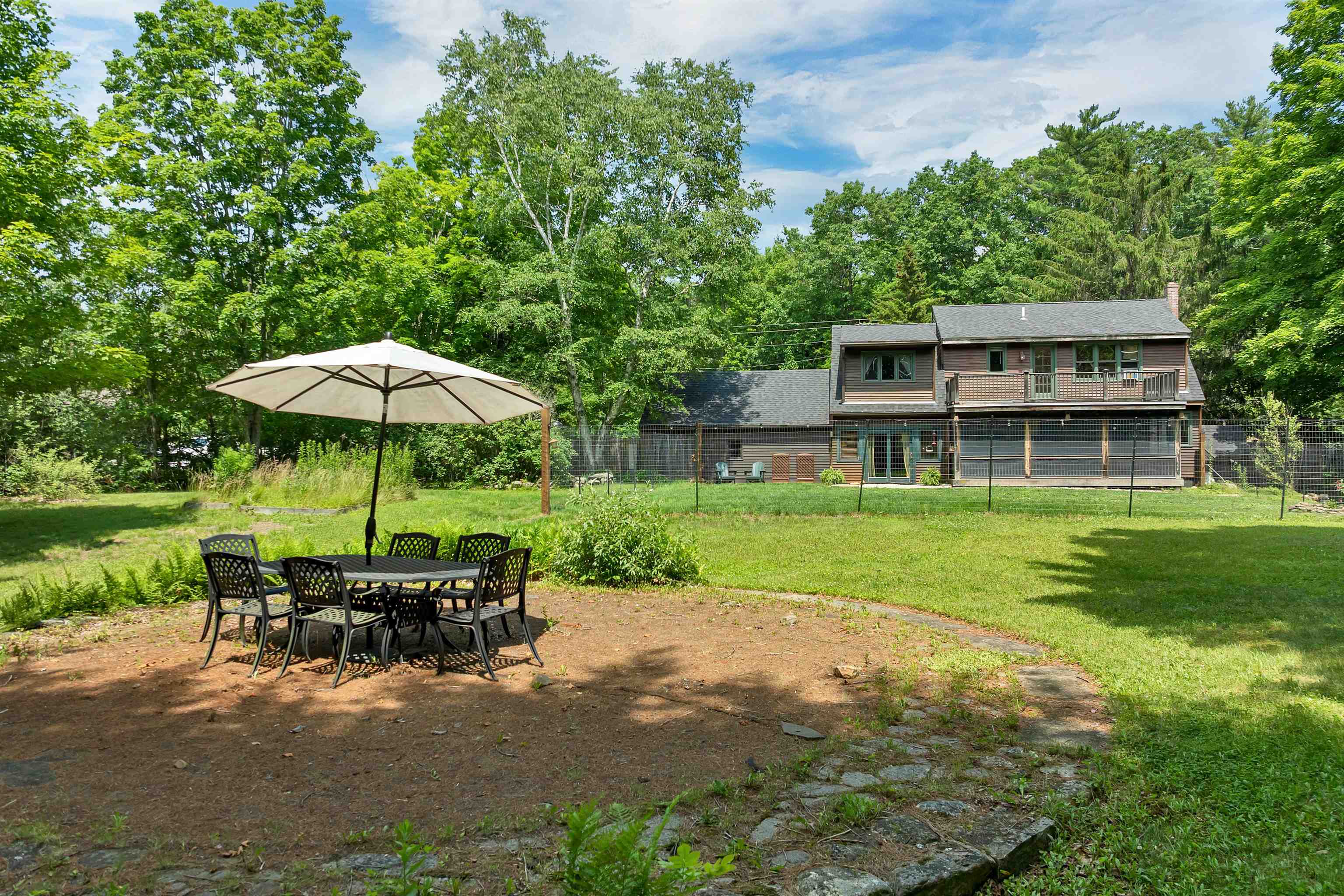 558 Province Road