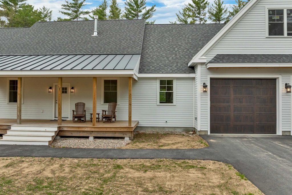 Photo of 7 Lyndsay Lane, Tuftonboro, NH 03816 (MLS # 5090055)