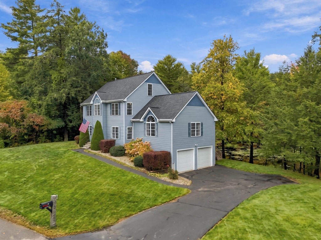 Photo of 98 Lady Slipper Lane, Chester, NH 03036 (MLS # 5112319)