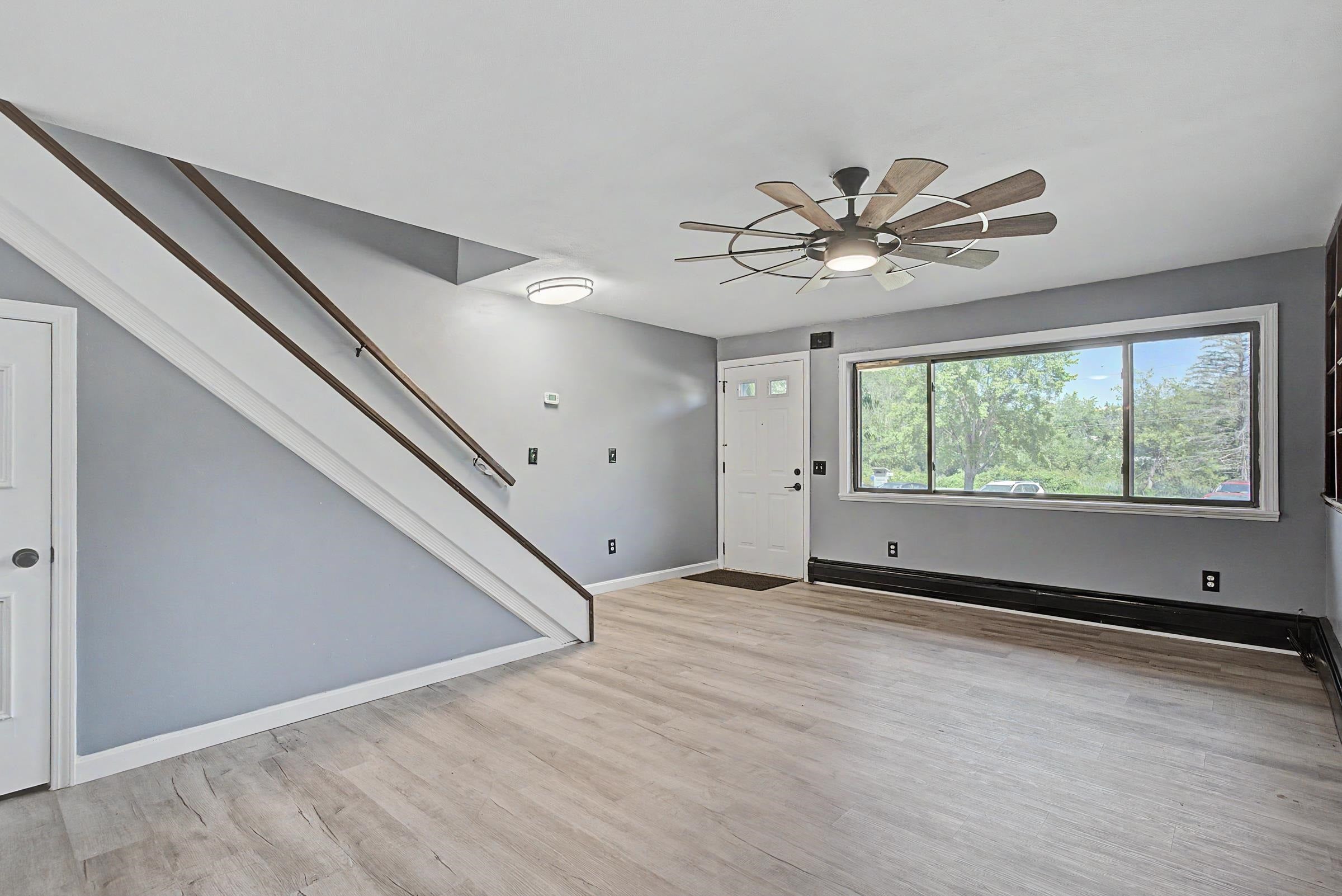 28 Chandler Avenue Unit 1