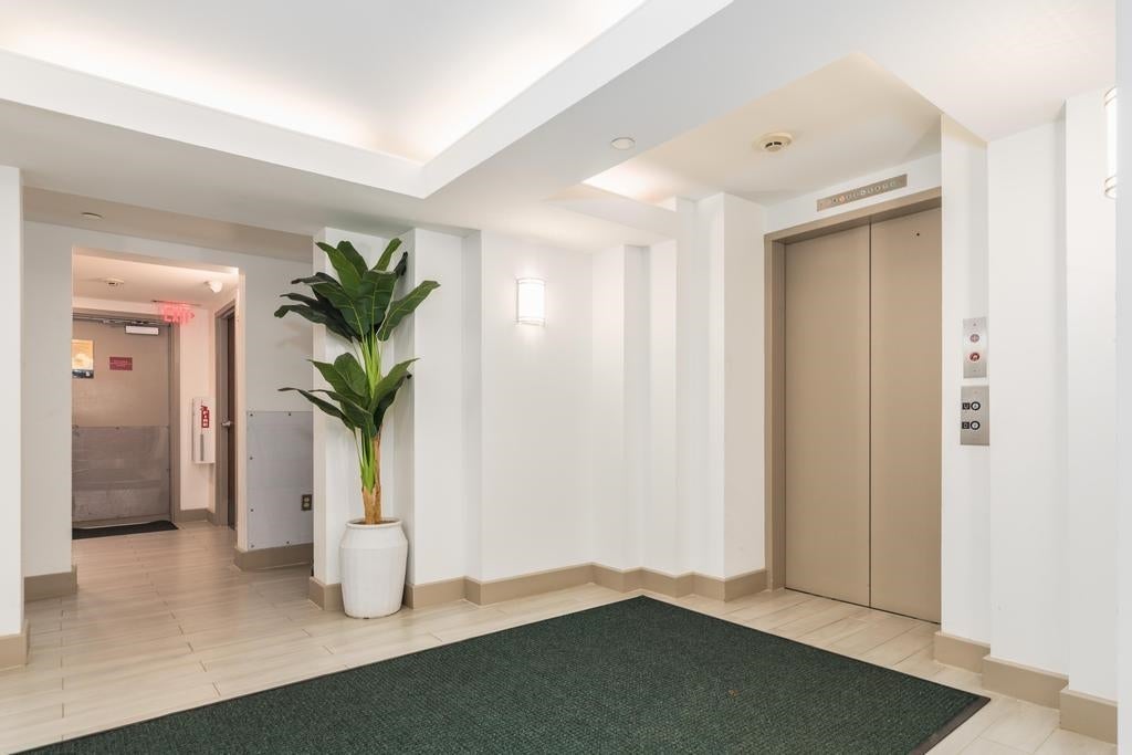 55 Congress Street 605