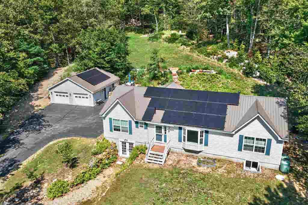 Photo of 40 Brienne Road, New Durham, NH 03855 (MLS # 5104988)
