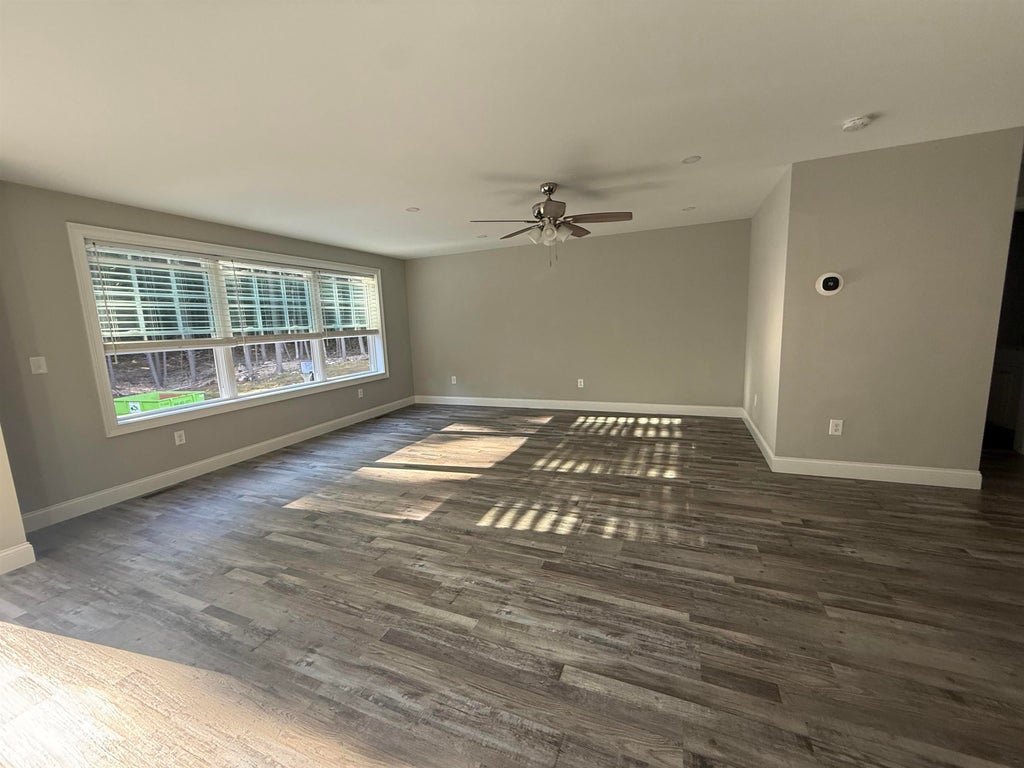 Photo of 91 Kennard Road, Nottingham, NH 03290 (MLS # 5111093)