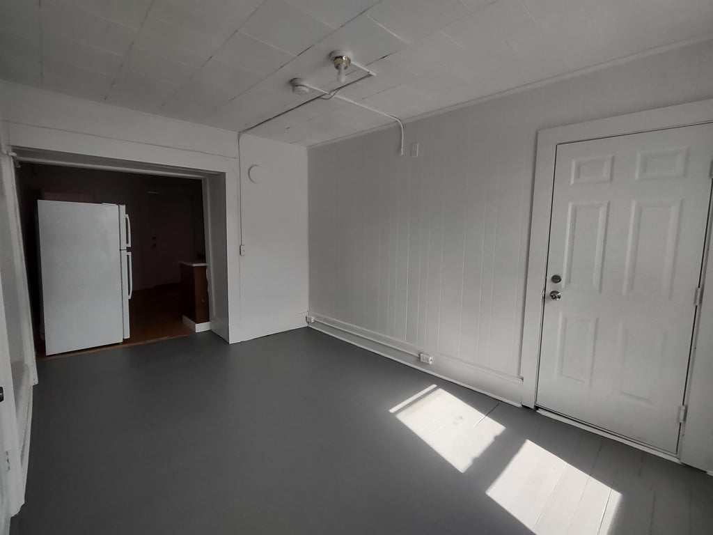 Photo of 47 Myrtle Street #5, Claremont, NH 03743 (MLS # 5098888)