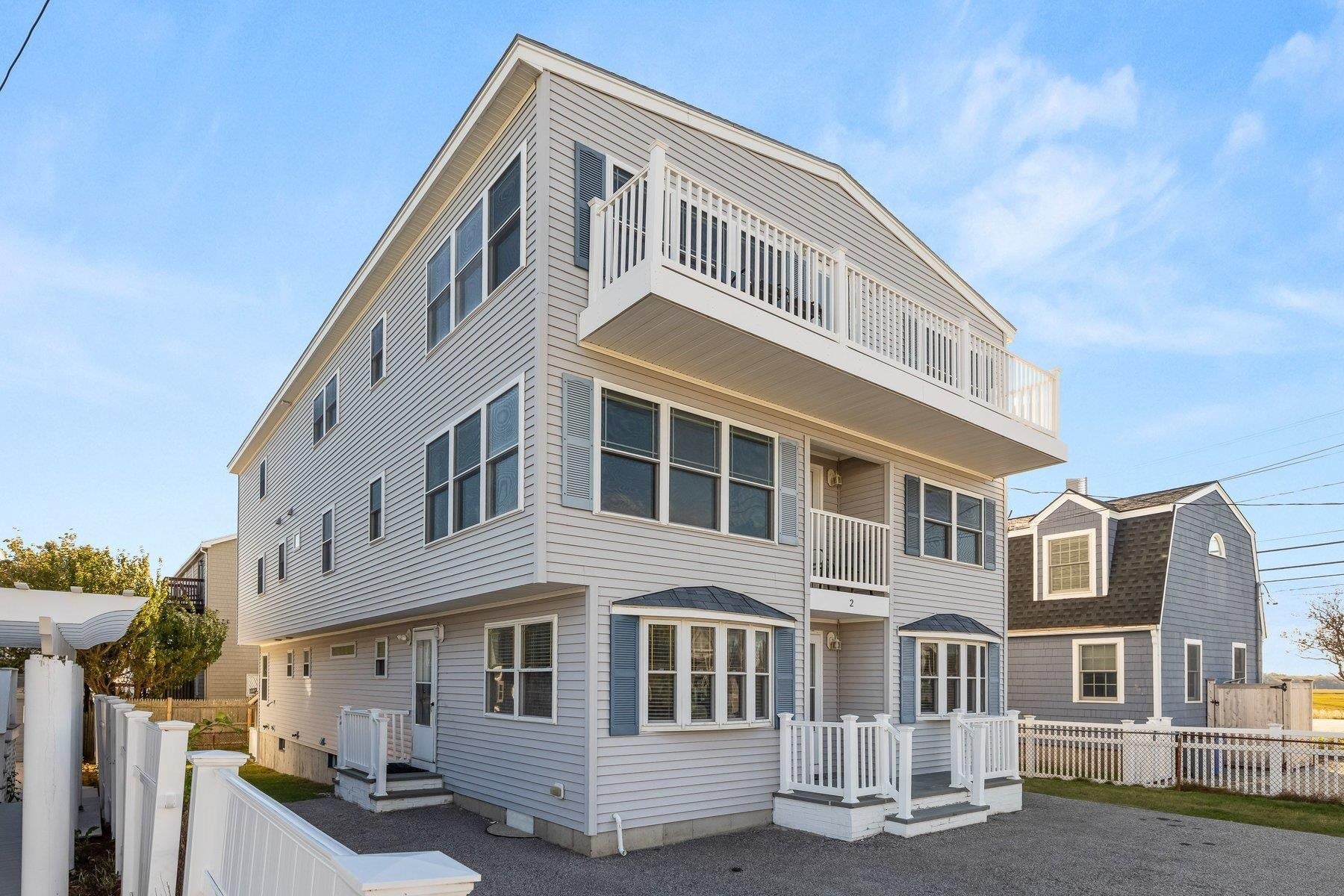 2 Groveland Street