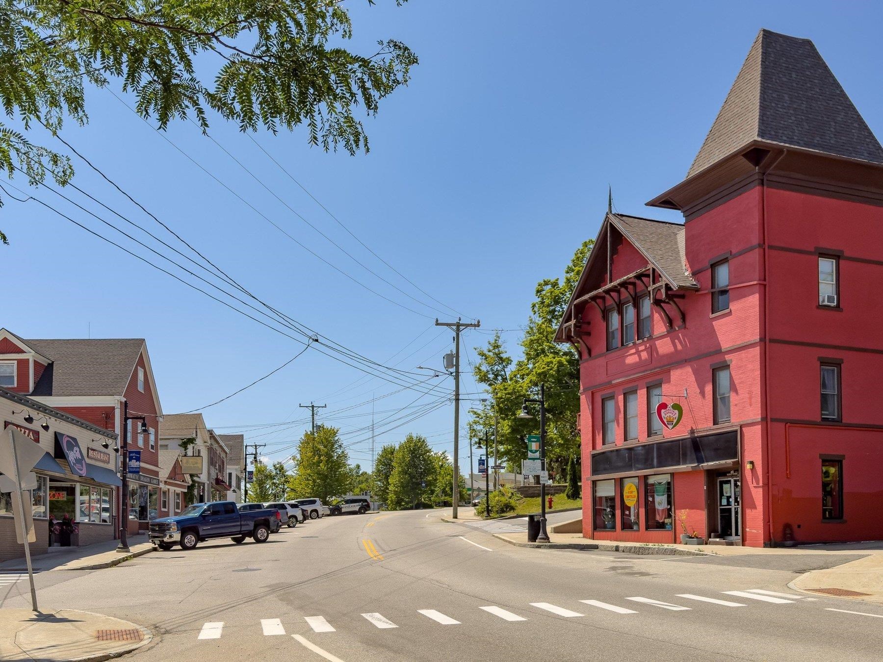 94 Maple Street F