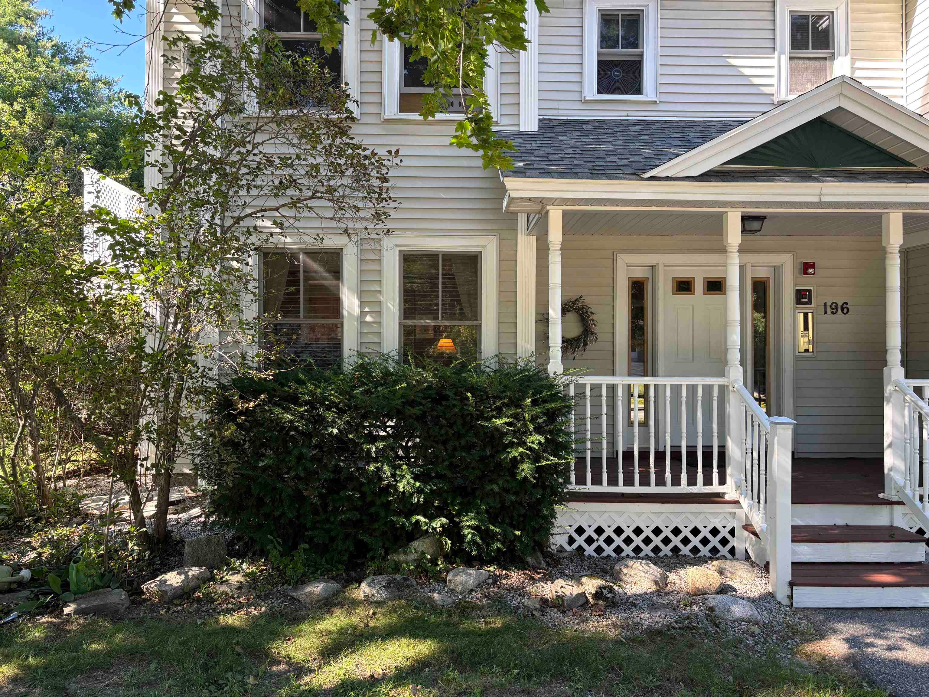 196 East Main Street Unit 101