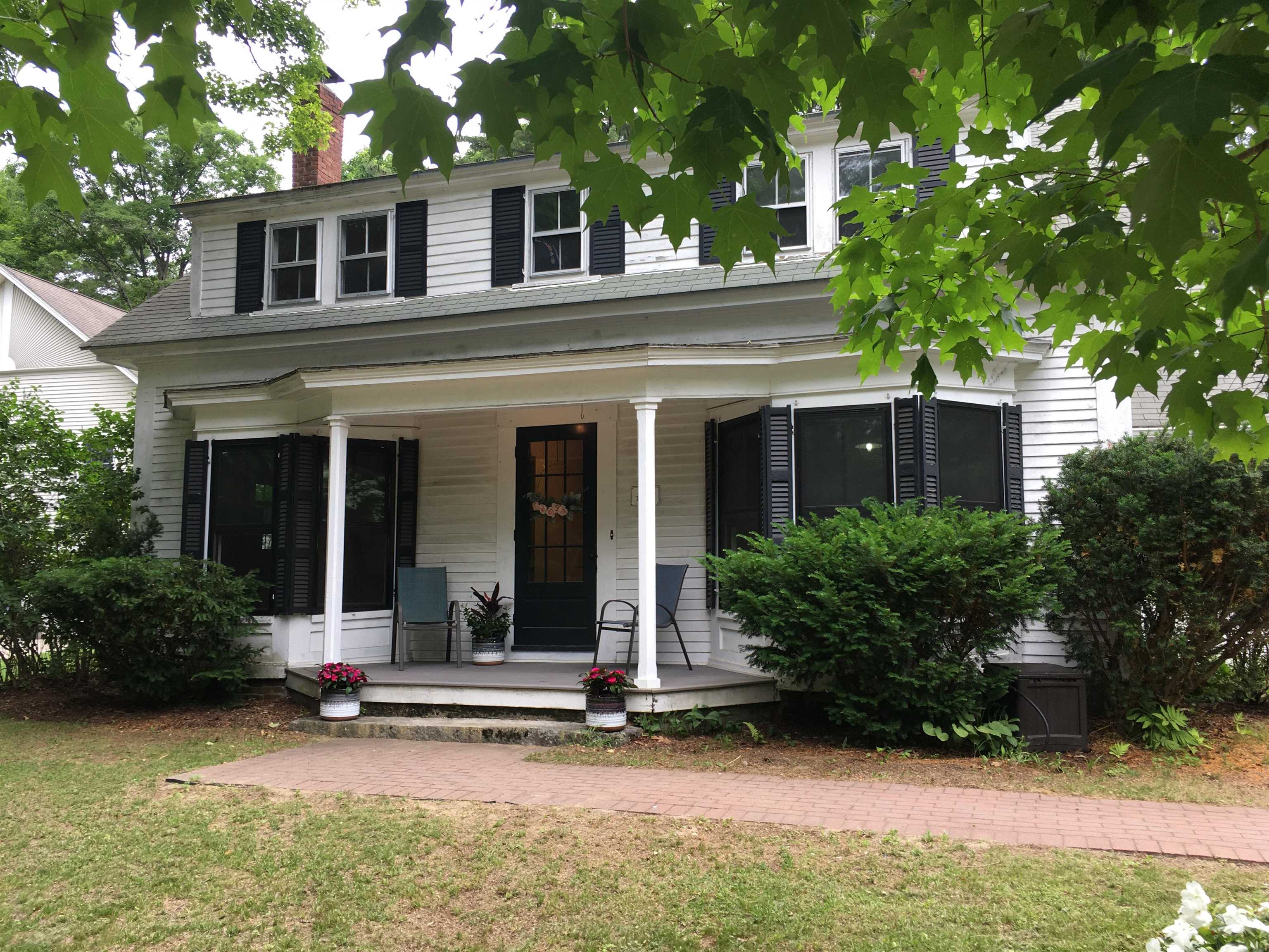 270 East Side Drive