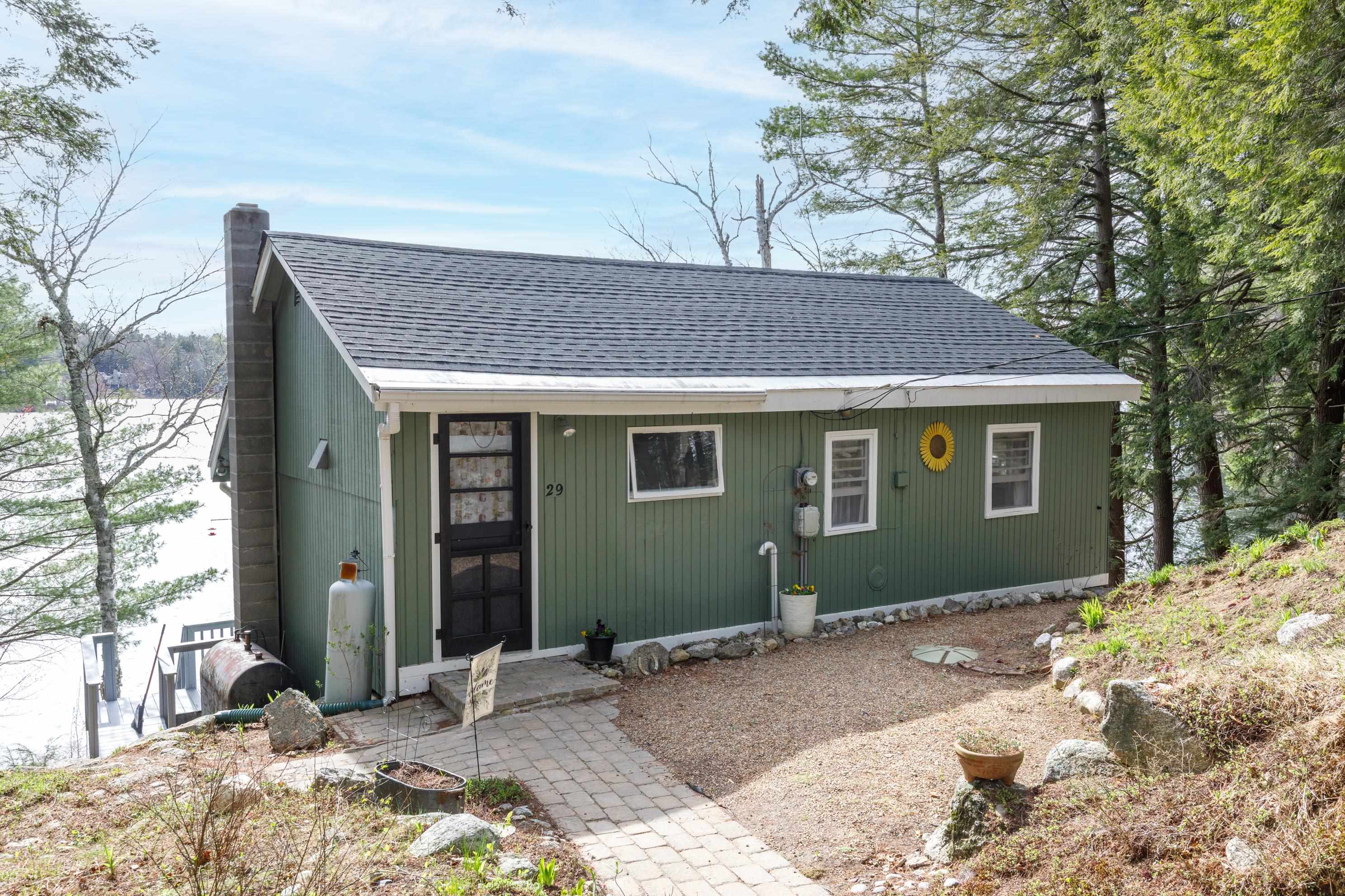 29 North Shore Road
