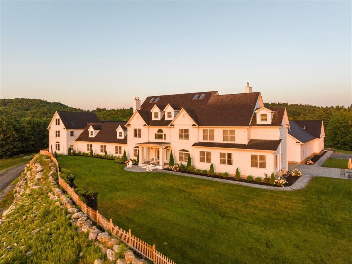 104 Foxberry Drive