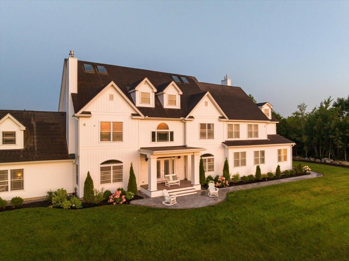 104 Foxberry Drive