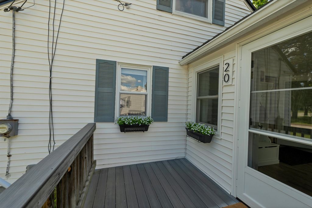 Photo of 20 Cherry Street, Concord, NH 03301 (MLS # 5092392)