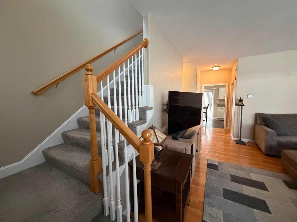 Photo of 81 N High Street #18, Derry, NH 03038 (MLS # 5114482)
