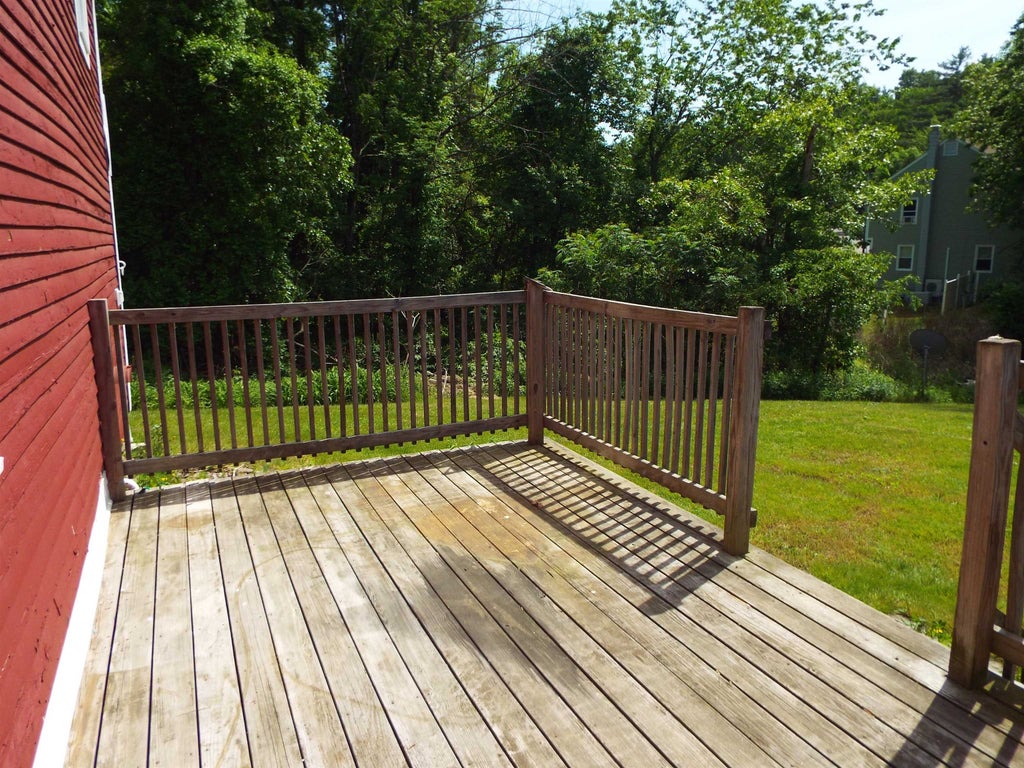 Photo of 93 Gulf Road, Derry, NH 03038 (MLS # 5092453)