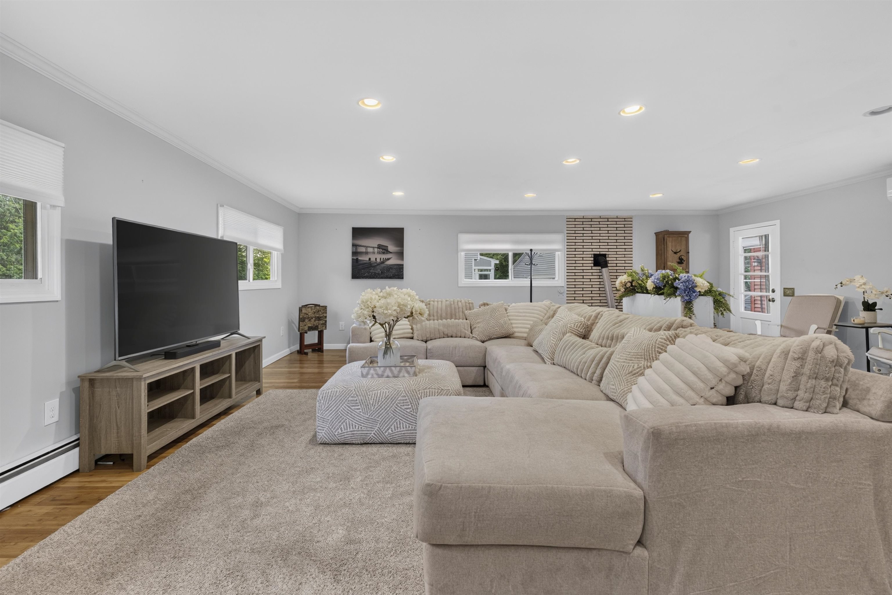 11 Tanglewood Drive
