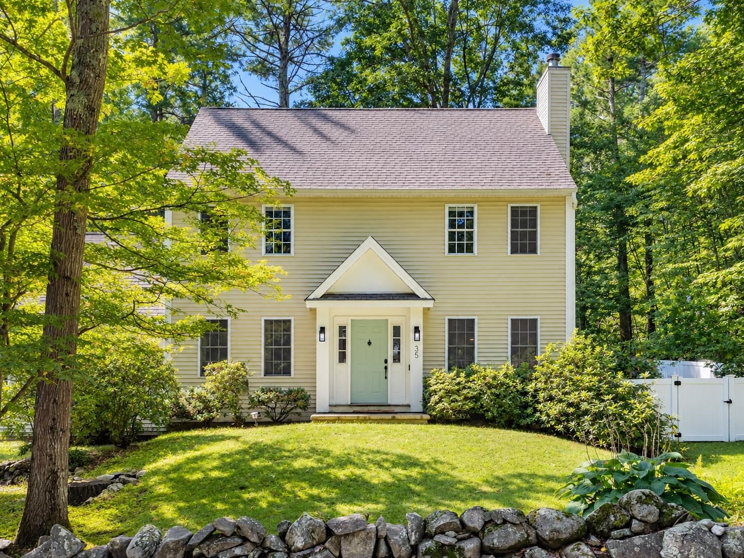 35 Old Lee Road