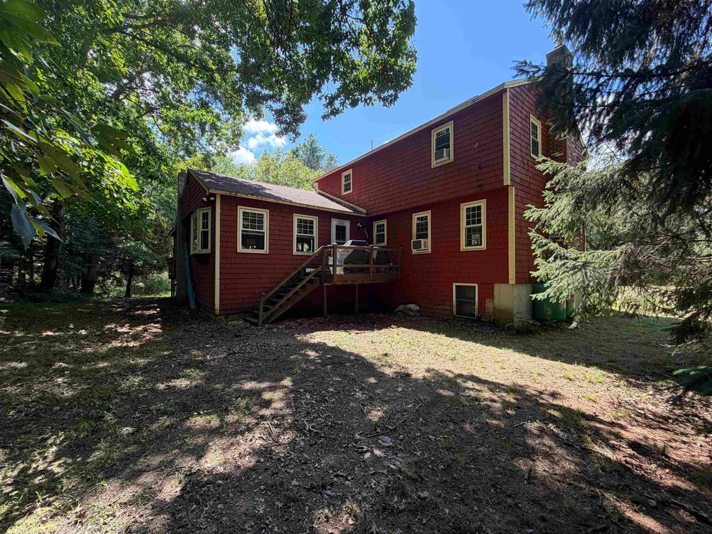 Photo of 1 Twin Brook Drive, Derry, NH 03038 (MLS # 5103726)
