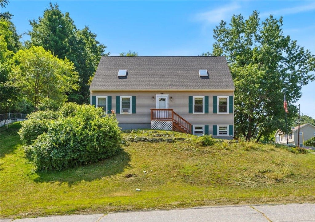 Photo of 130 Erie Street, Manchester, NH 03102 (MLS # 5102223)