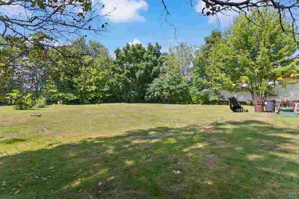 Photo of 114 Londonderry Turnpike, Manchester, NH 03104 (MLS # 5105075)