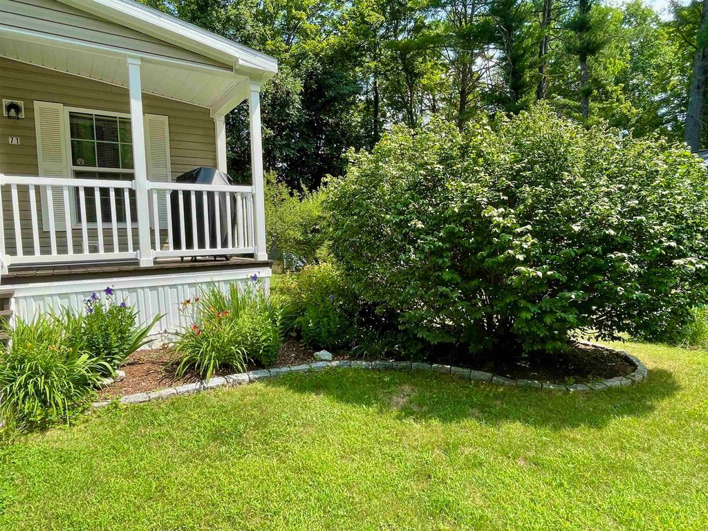 Photo of 71 Fox Hill Lane, Conway, NH 03813 (MLS # 5099356)
