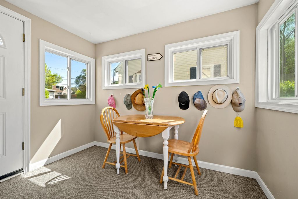 Photo of 267 Cilley Road, Manchester, NH 03103 (MLS # 5091281)