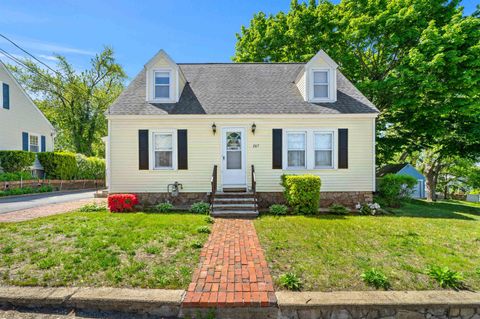 Photo of 267 Cilley Road, Manchester, NH 03103 (MLS # 5091281)