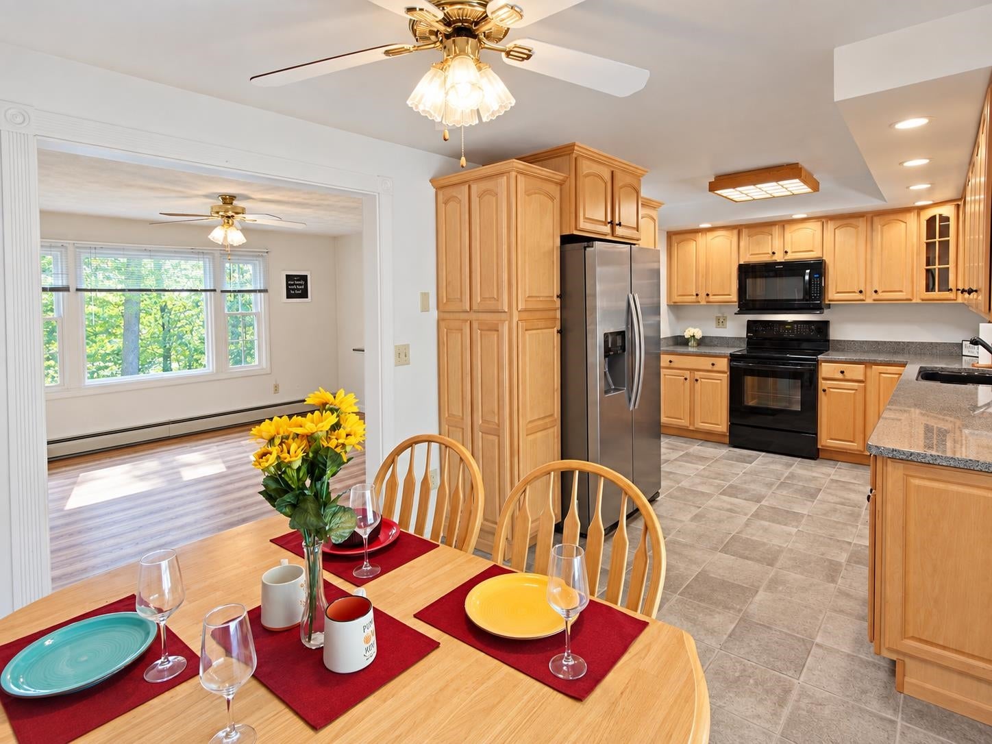 12 Roundtree Drive