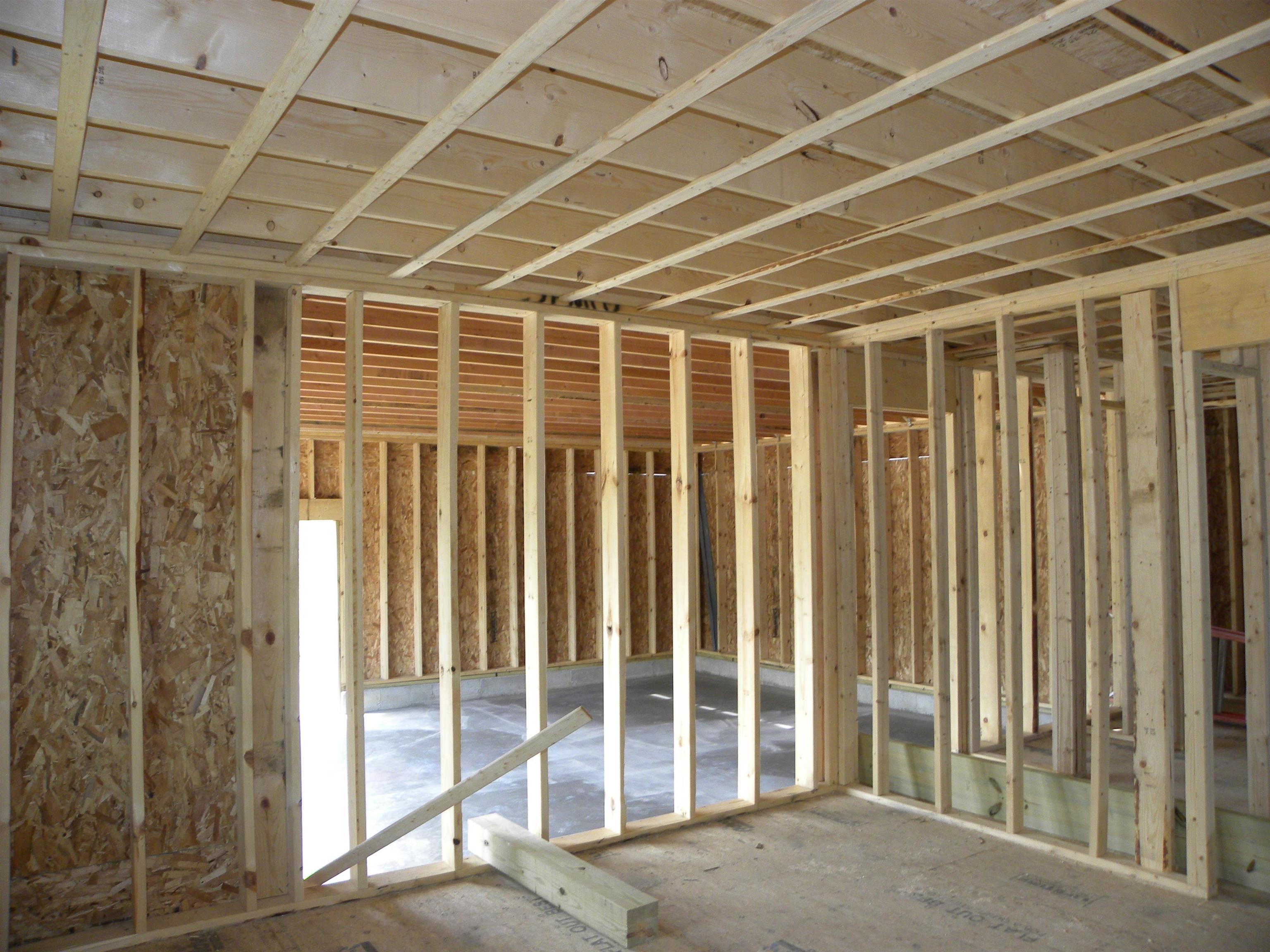 318 Karatzas Avenue Lot 4