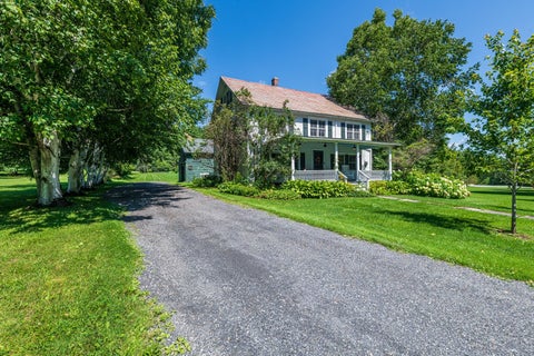 Photo of 2529 Main Street, Manchester, VT 05254 (MLS # 5105906)