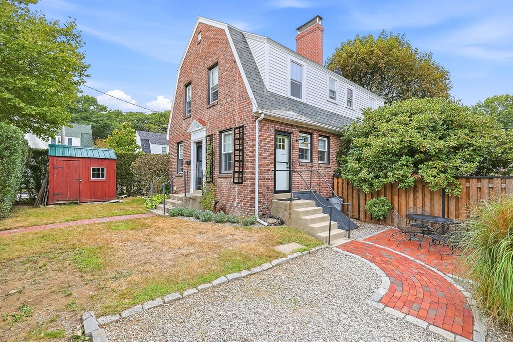 Photo of 258 Raleigh Way, Portsmouth, NH 03801 (MLS # 5108851)