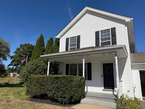 Photo of 7 Robin Lane, Greenland, NH 03840 (MLS # 5109919)