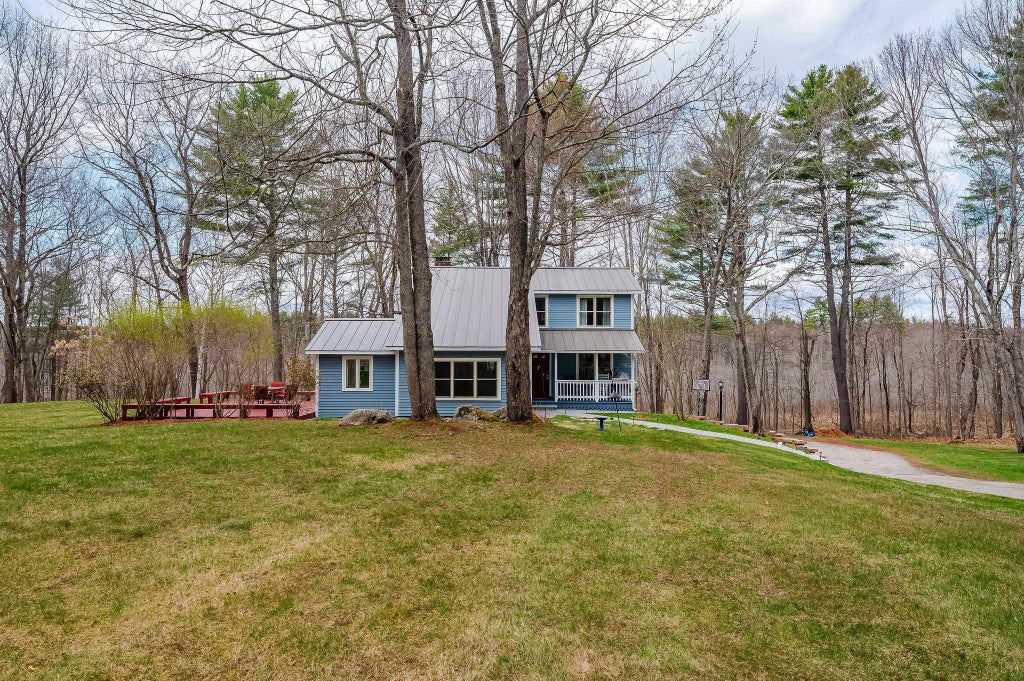 Photo of 43 Moharimet Drive, Madbury, NH 03823 (MLS # 5084487)