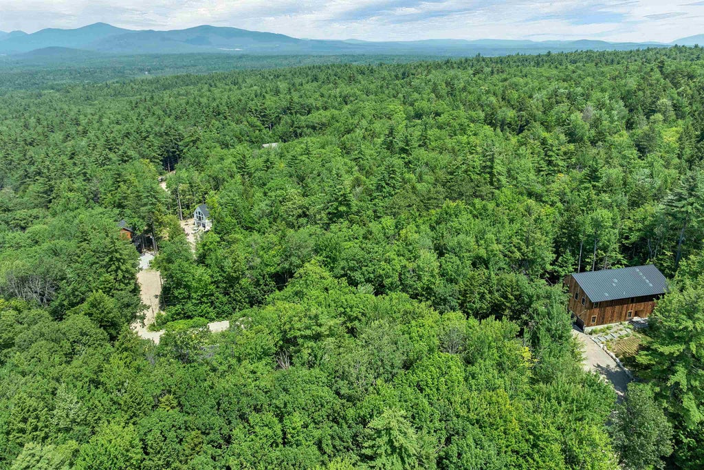 Photo of 31 Highlands Drive, Conway, NH 03818 (MLS # 5103835)