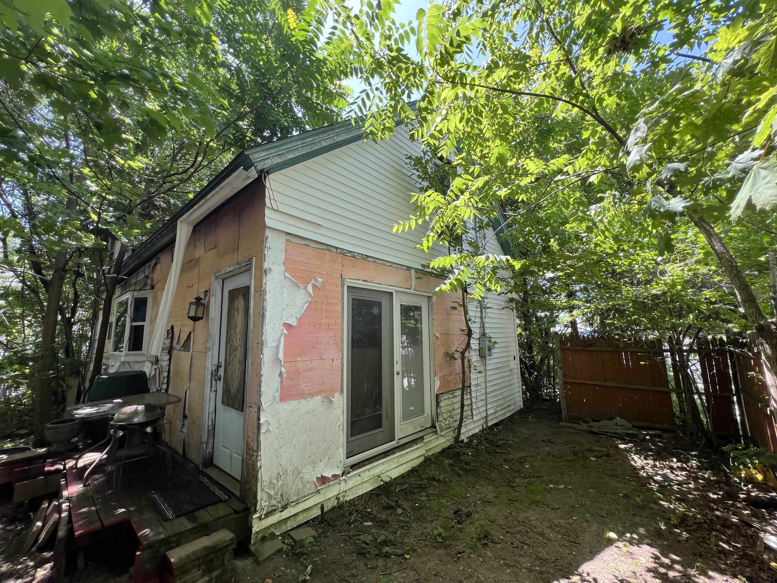 502 Manchester Street