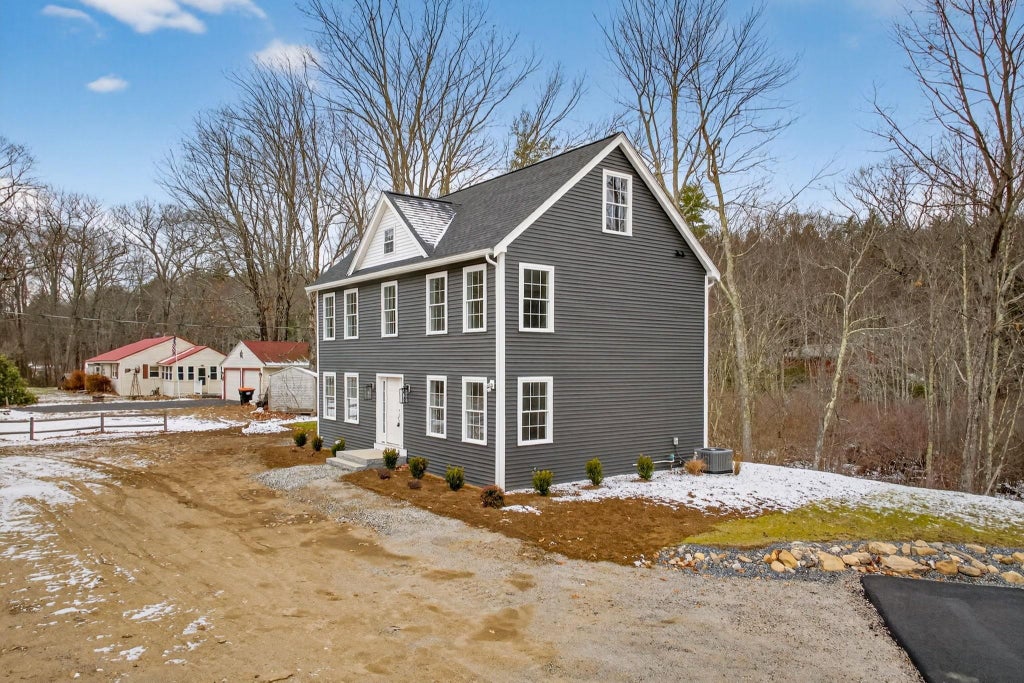 Photo of 335 Raymond Road, Chester, NH 03036 (MLS # 5088686)