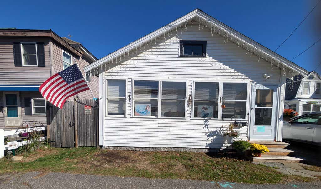 Photo of 12 Kentville Terrace, Hampton, NH 03842 (MLS # 5093332)