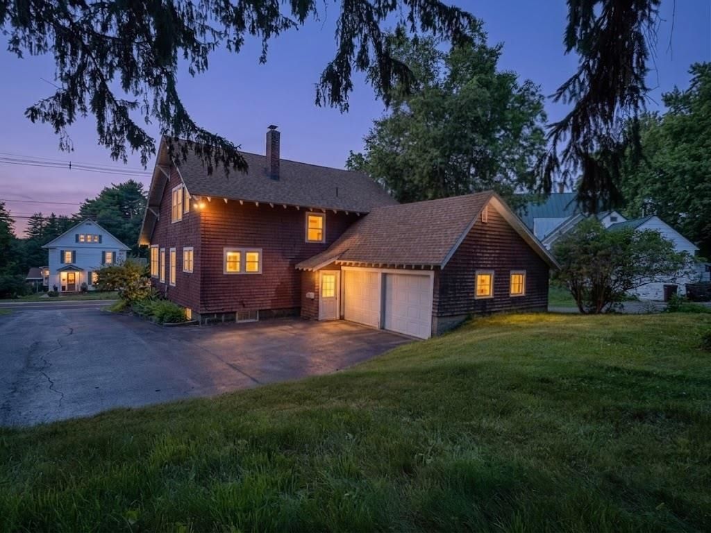 Photo of 260 Pleasant Street, Claremont, NH 03743 (MLS # 5099720)