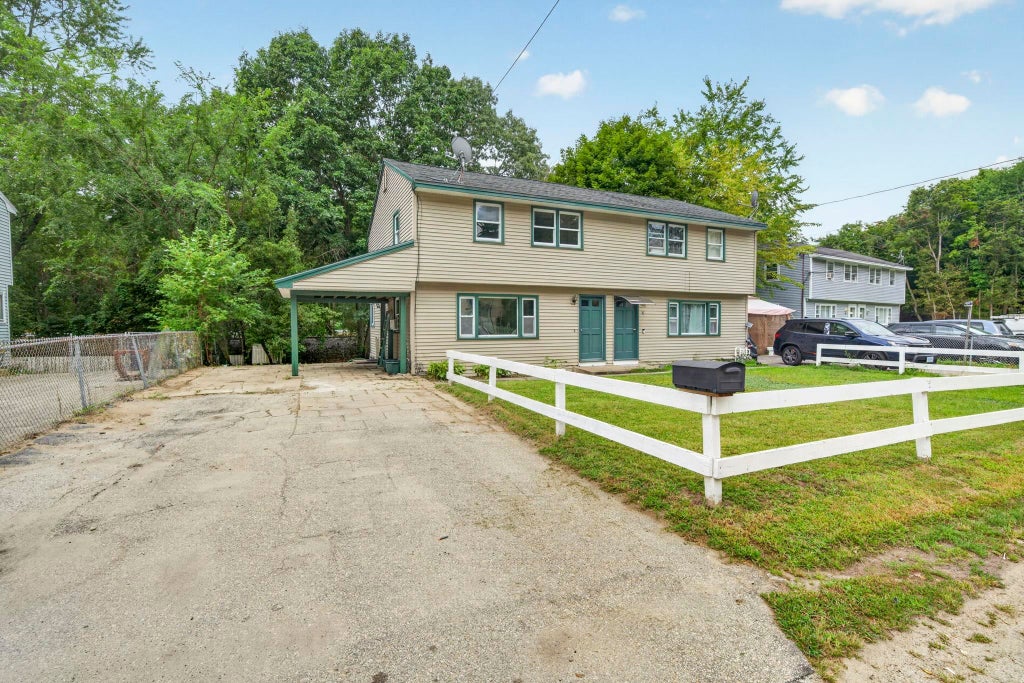 Photo of 30 Paxton Terrace, Nashua, NH 03064 (MLS # 5107457)