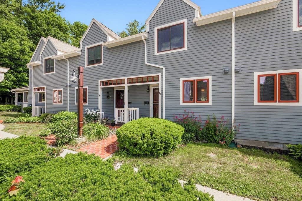 Photo of 75 Spinnaker Way, Portsmouth, NH 03801 (MLS # 5096769)